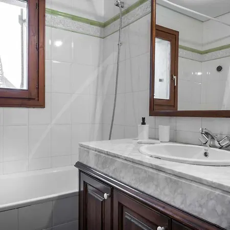 Apartment Tanau 1700 By Seamount Baqueira Beret
